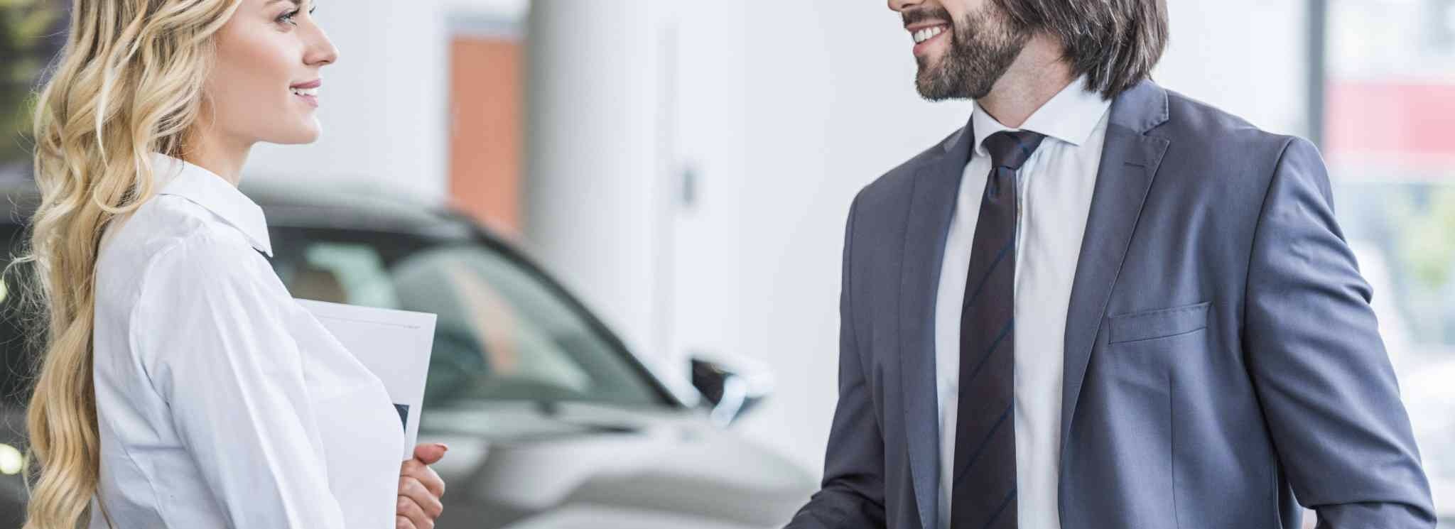 Automotive Sales Mastery: Series 6: Closing (Sealing the Deal with Confidence) and Follow-Up